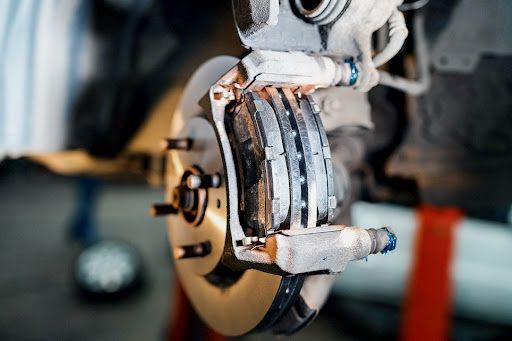 Замена тормозных колодок Минск цена